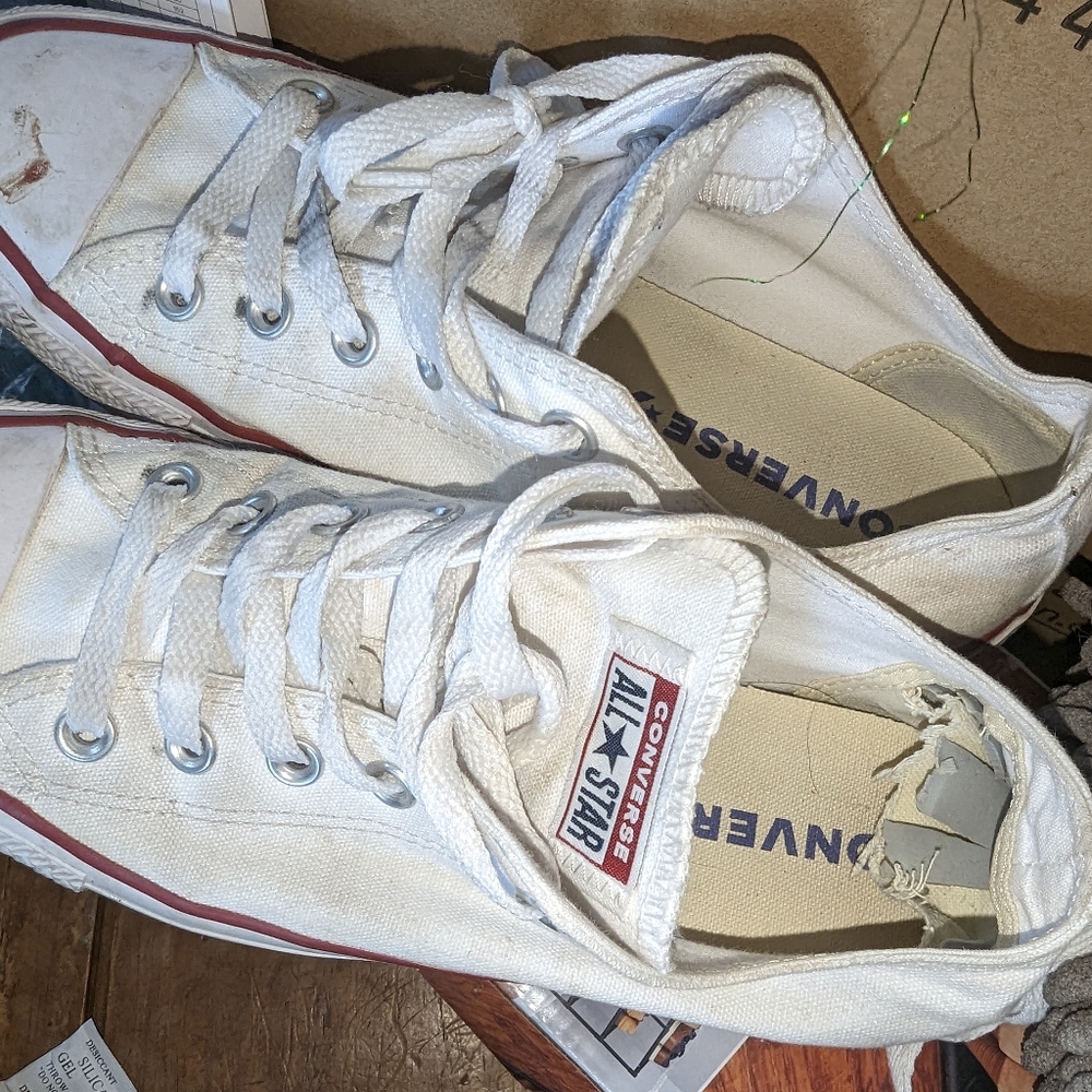 Converse